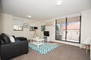 Bentleigh North Sydney Self Catering, Sydney
